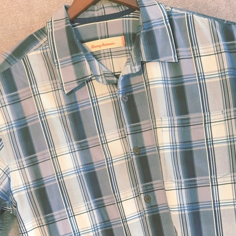 Tommy Bahama Mens Large 100% Silk Plaid Short Sleeve Button Up Camp Shirt Blue